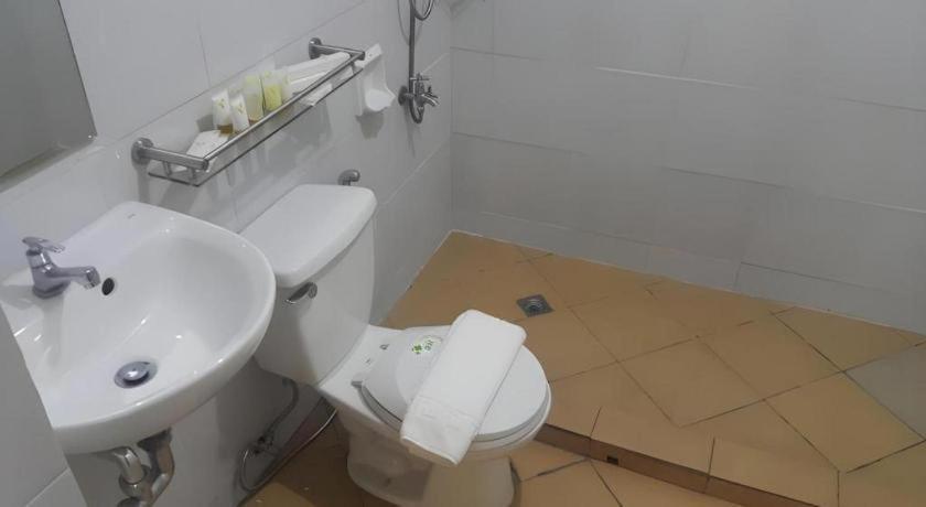 タイム トラベラーズ ホテル マニラ市 エクステリア 写真